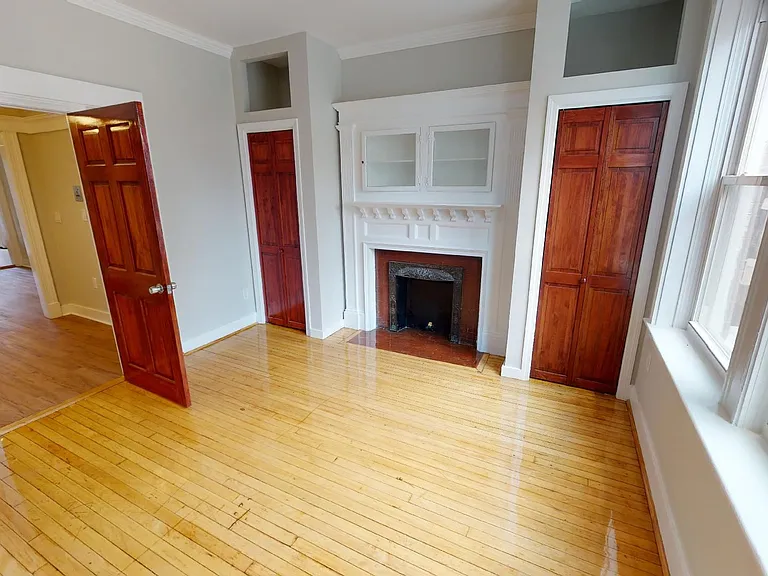 8 Farrington Ave #8A — Photo 36