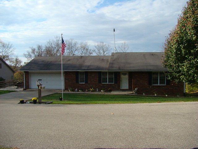 1st image of 811 Terre Haute Dr