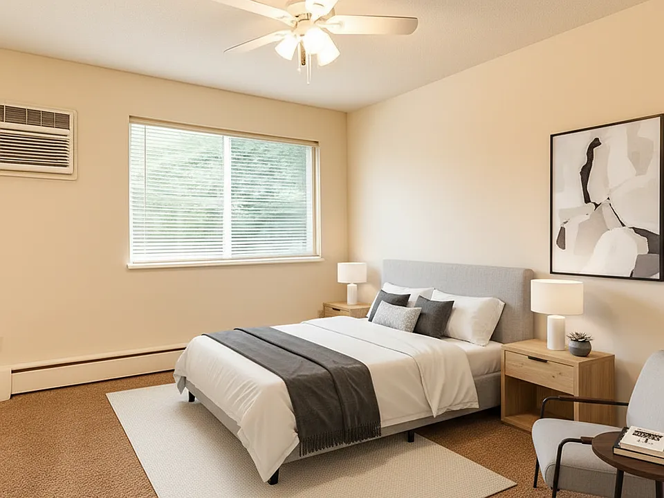 River Road Court Apartments