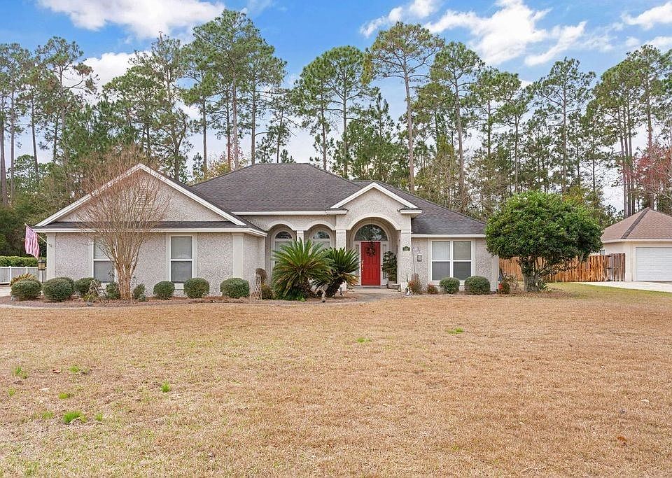 1st image of 152 Eagle Crest Dr