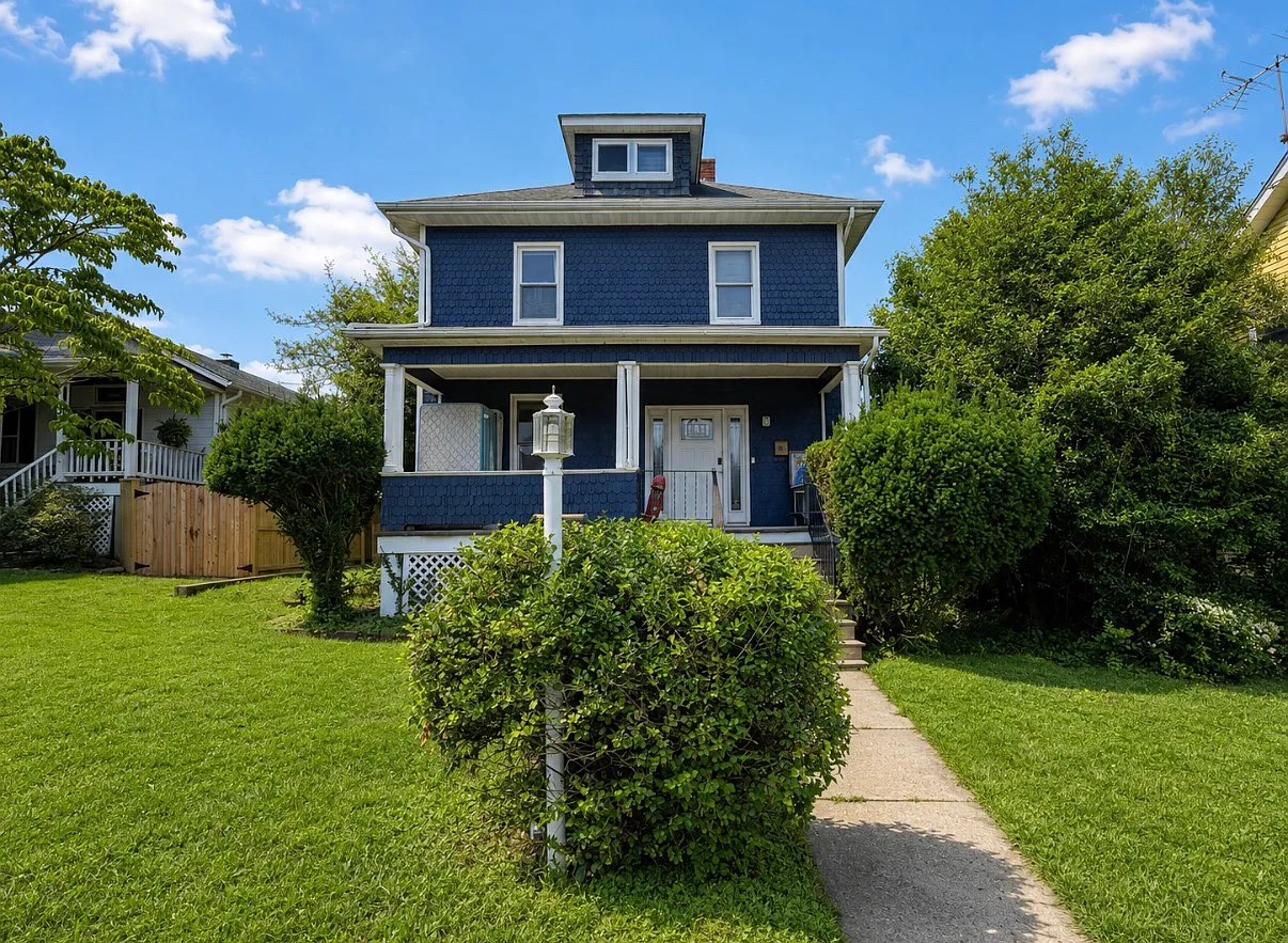 4 bed, 1800 sqft, $2,400 — Photo 1