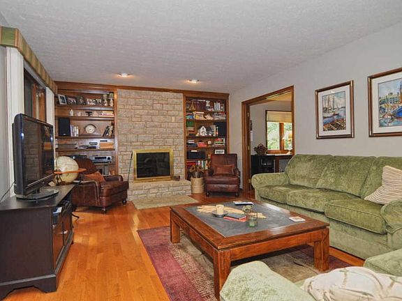 4th image of 9173 Leith Dr