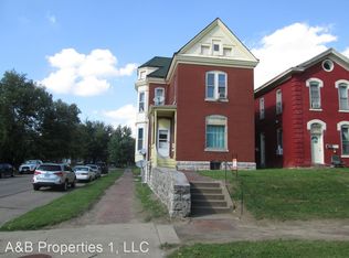 1301 Spring St #B, Quincy, IL 62301