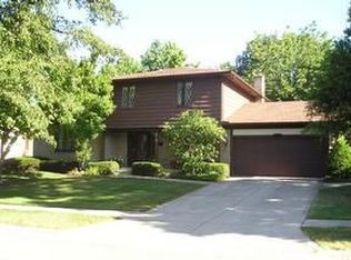 414 Hinsdale Ct, Columbus, OH 43085