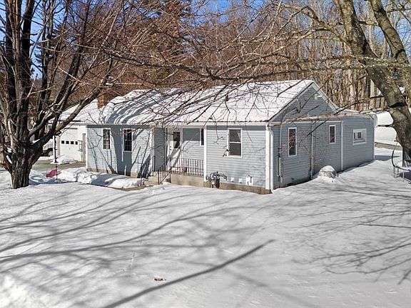 2nd image of 21 Regina Dr