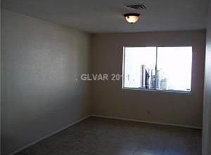 3rd image of 3842 Pamplona St