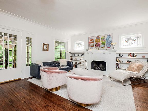 5th image of 7712 Country Club Ct