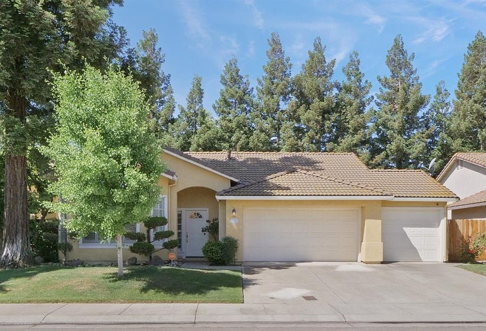 1st image of 10143 River Falls Cir