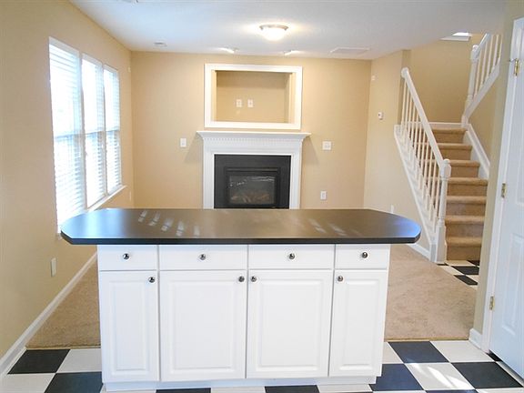 5th image of 1220 Briarwood Dr
