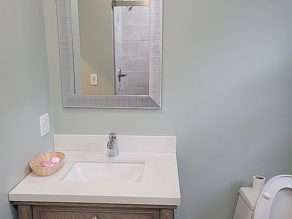 5th image of 4216 Appollo Ln