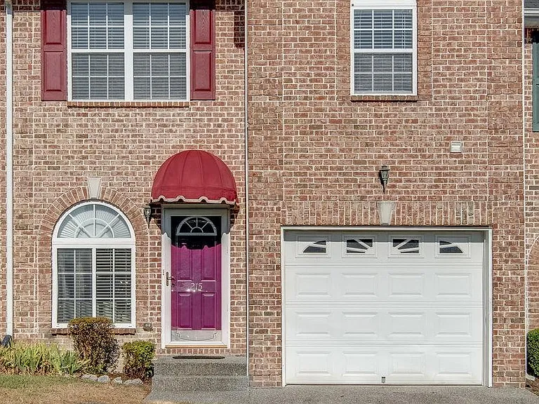 3001 Hamilton Church Rd #215 — Photo 2