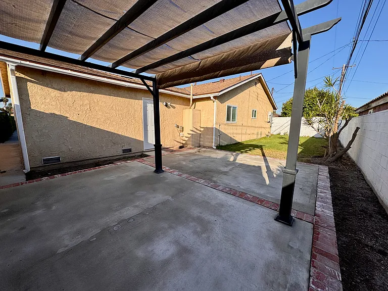 8434 Donovan St — Photo 20