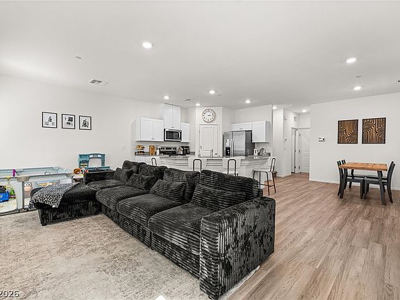 5th image of 7855 Pandora Sky St Unit 3