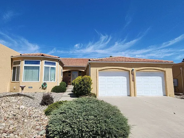 2375 Suntuoso Ct, Farmington, NM 87401