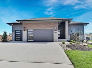 17433 Gillette St, Overland Park, KS 66221