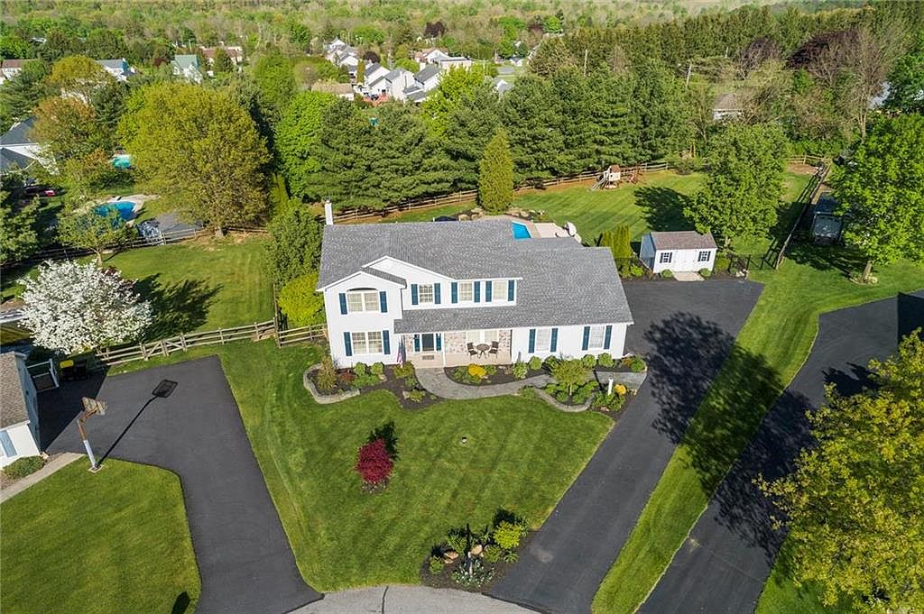 1132 Sherwood Dr, Laurys Station, PA 18059 Zillow