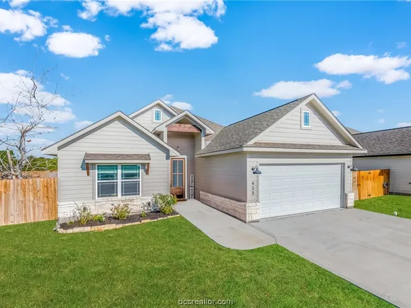 413 Brazos Bnd, Snook, TX 77878