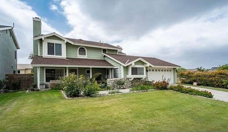 1st image of 15837 Elaine Dr