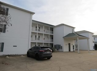 5835 Bay Village Dr APT 302, Athens, AL 35611