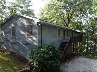 262 River Point Rd, Martin, GA 30557