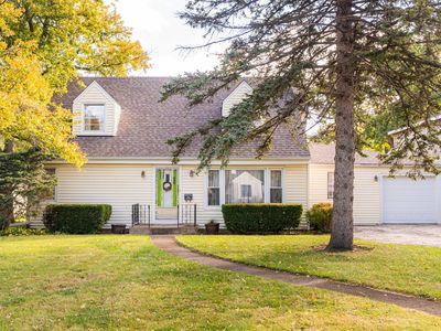 575 S Finley Rd, Lombard, IL, 60148