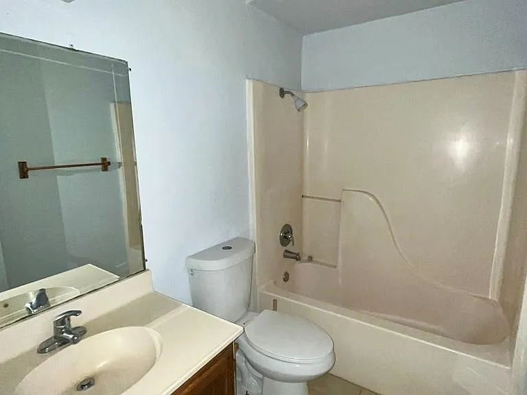 602 Scotch St #11 — Photo 6