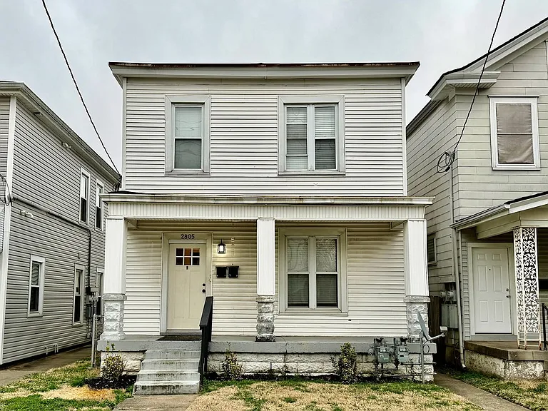 2805 S 4th St — Photo 2