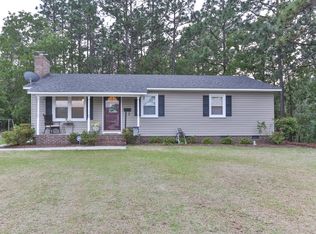 98 N Carolina Ave, Hamlet, NC 28345