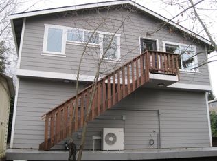 1029 NE 100th St #B, Seattle, WA 98125