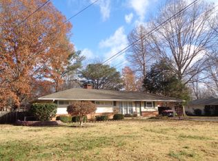 1116 Bridgette St, Paris, TN 38242