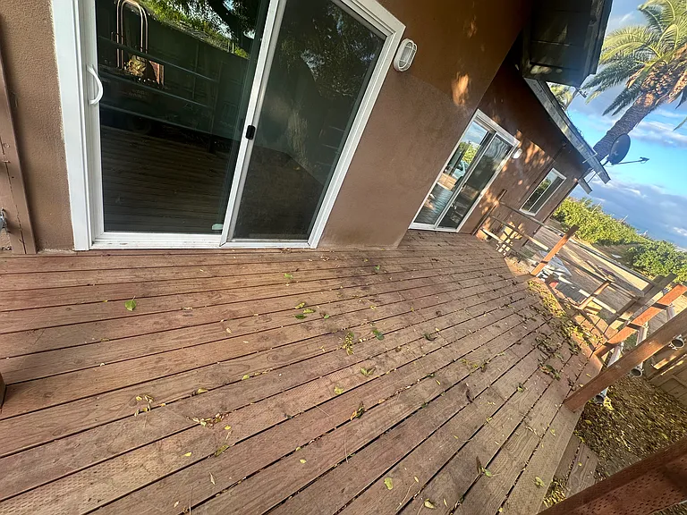 9695 E Tulare Ave — Photo 18