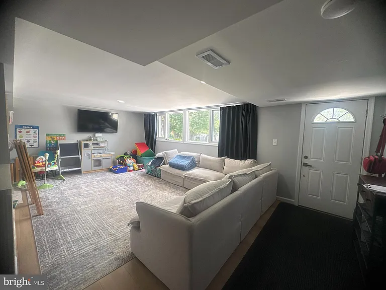 6315 Willowood Ln — Photo 19