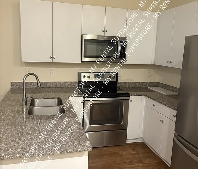 2321 E Hidalgo Ave — Photo 7
