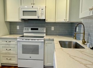 2210 Sloat Way, Sacramento, CA 95818