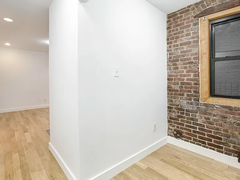 1484-1486 Lexington Ave #2C — Photo 5