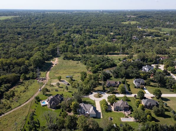 14690 W Fox Hollow Ln, Lemont, IL 60439
