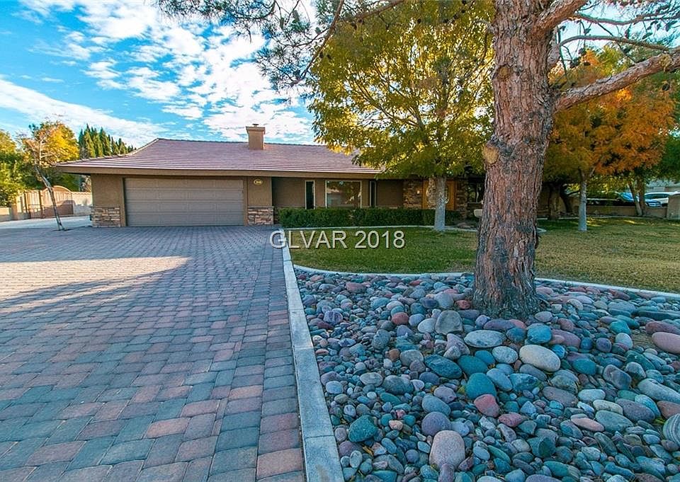 1st image of 2830 Rosanna St