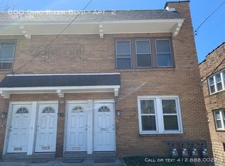 860 Ohio River Blvd APT 2, Avalon, PA 15202