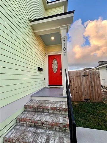 9107 Fig St — Photo 2