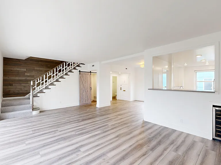 Parkmerced Apartments — Photo 158