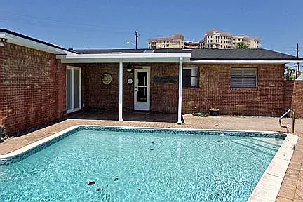 3 bed, 1586 sqft, $2,750 — Photo 3