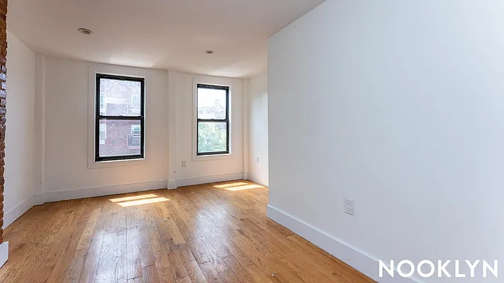 Rented by Nooklyn NYC LLC | media 15
