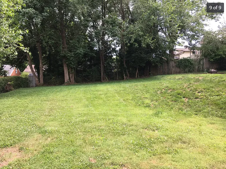 1406B Grace St — Photo 2