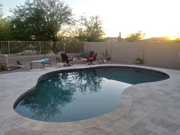 4th image of 17835 W Summerhaven Dr