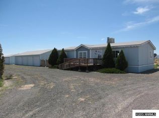 5320 Nectarine St, Silver Springs, NV 89429