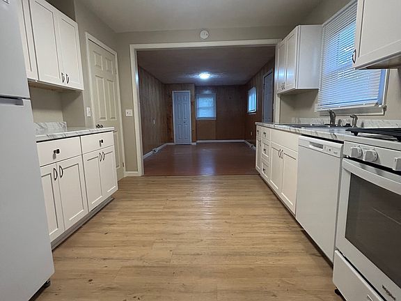 5th image of 1523 Biltmore St