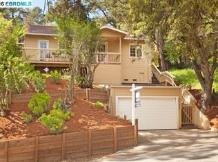 5969 Thornhill Dr, Oakland, CA 94611