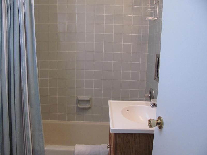 1st image of 9914B Mississippi St