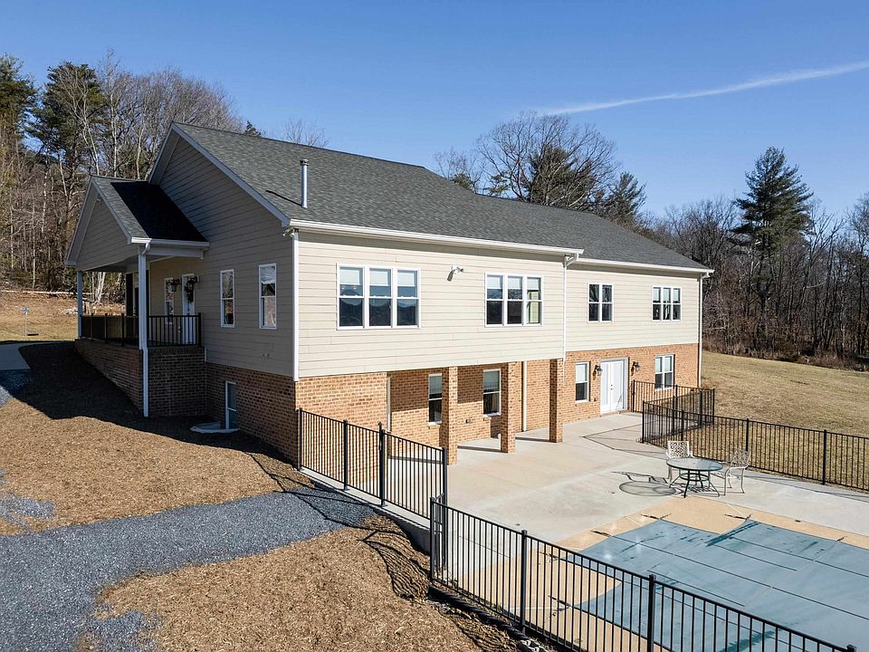 1st image of 14338 Mountain Top Ln