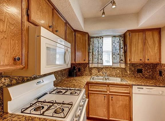 5th image of 1207 Orchard Park Cir